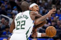 关于西亚卡姆连续二十场比赛得分超过爆冷，C9挑战极限！的信息