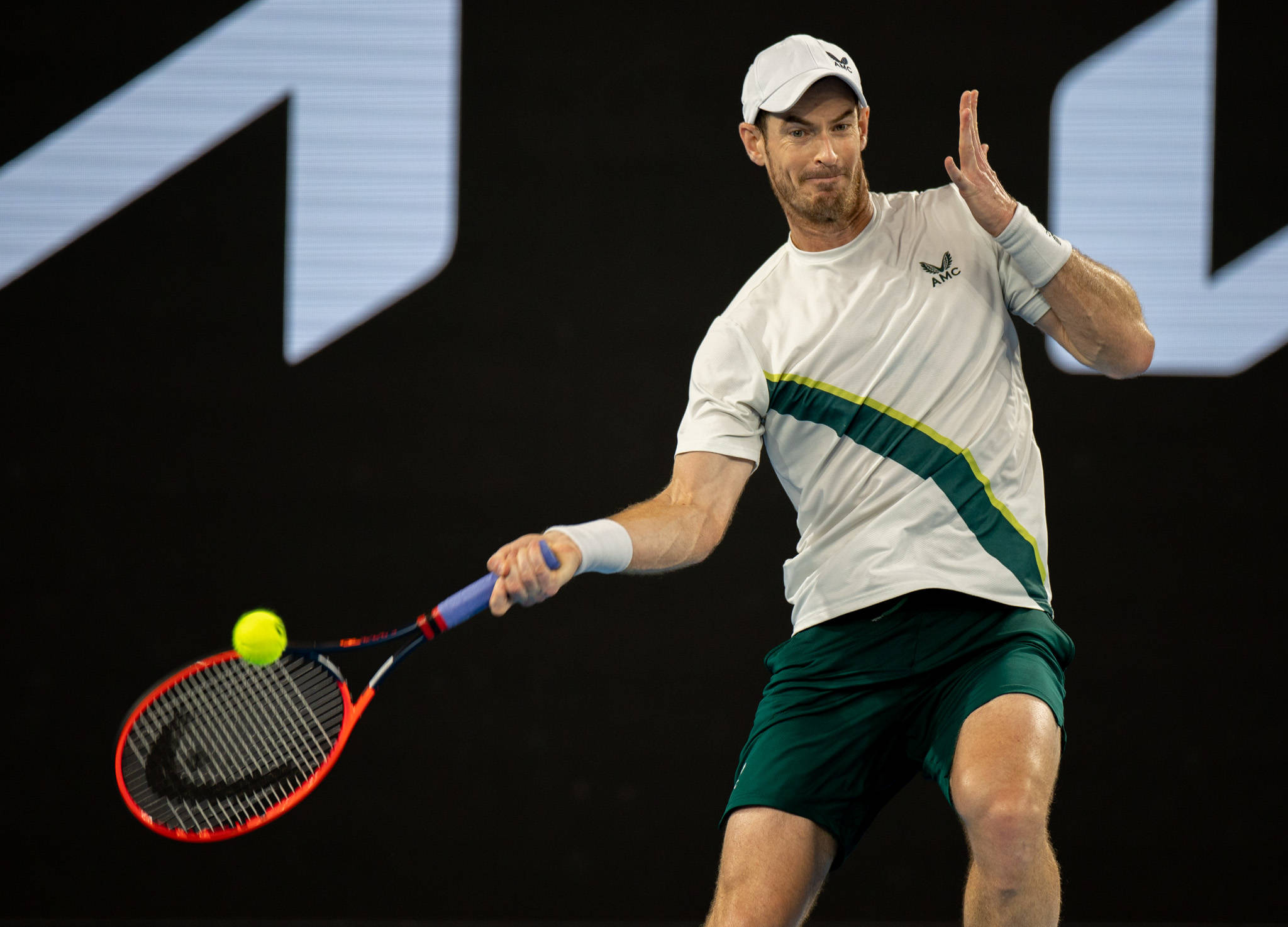 包含穆雷回归赛场，突破纪录首场状态亮眼，巴黎圣日耳曼观众沸腾！的词条